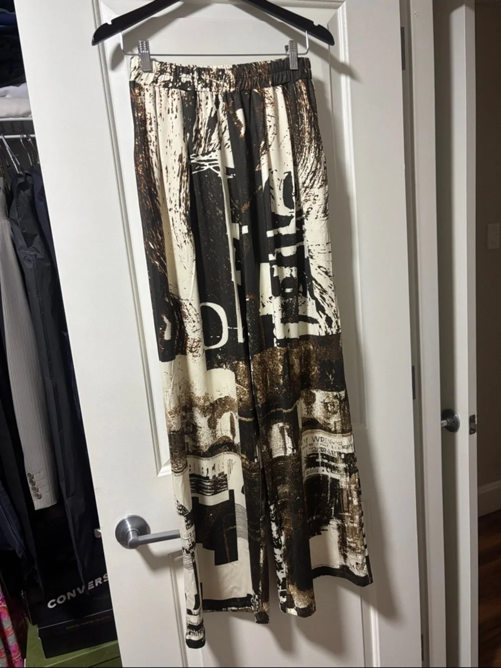 Abstract Print Strapless Set - Picture 4 of 6